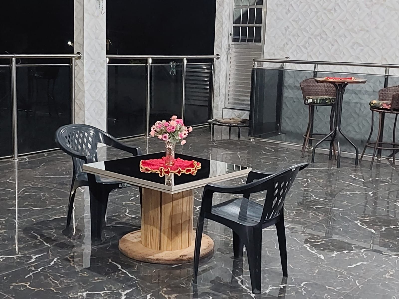 Varanda de convivência com vista para Alter do Chão